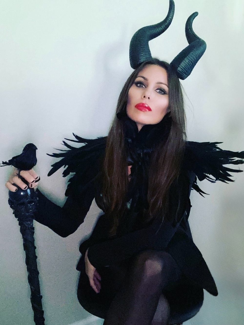 Disney Black Feathered Maleficent-Inspired women’s Halloween Costume Set small
